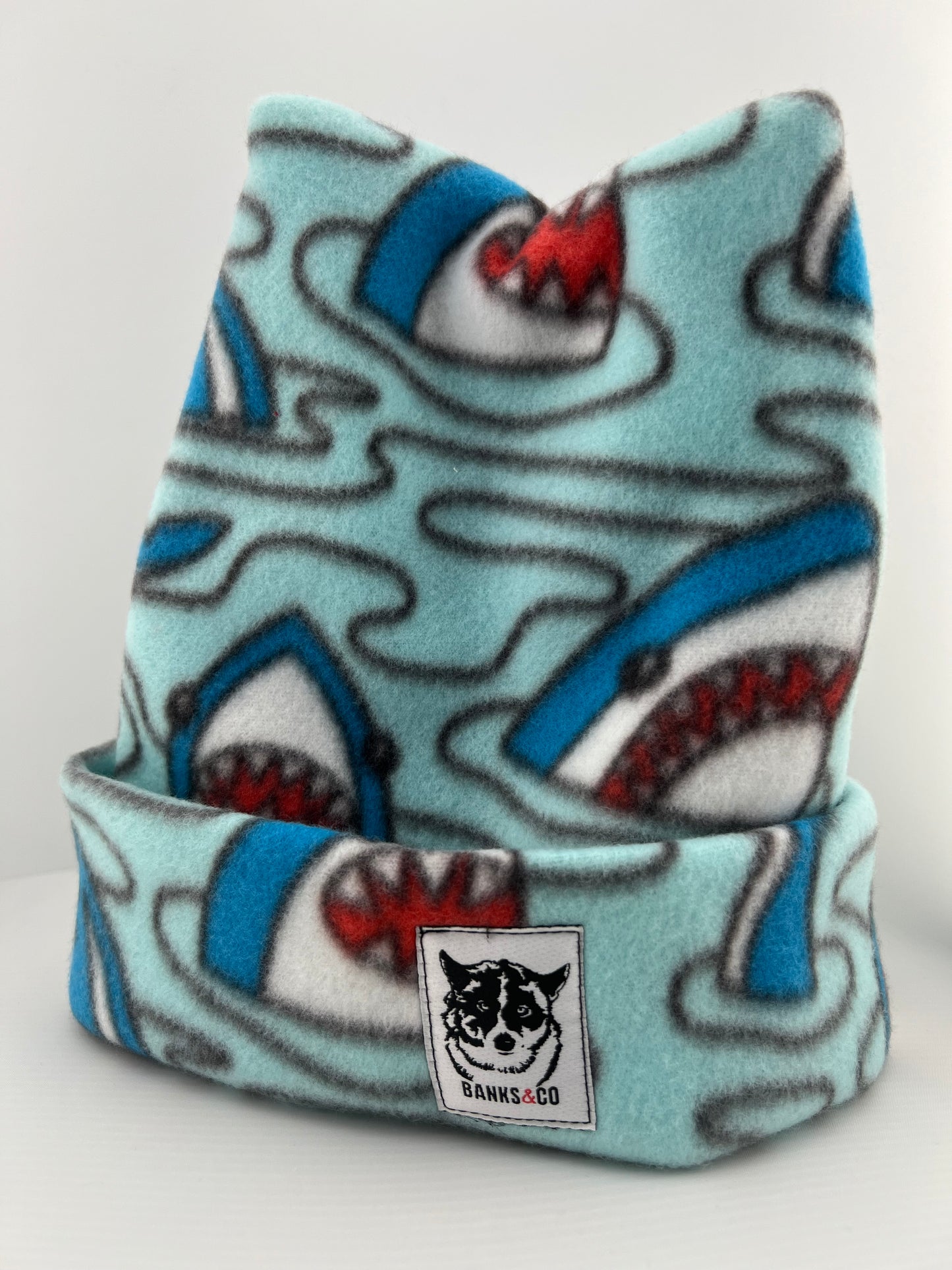 Ahh!! Shark!!
