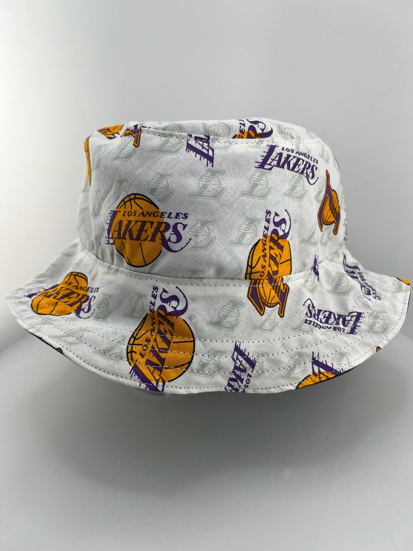 Lakers Black / White